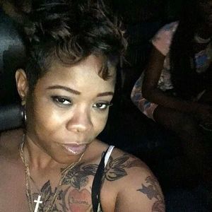 Meet your Posher, Aisha